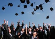 5 Rekomendasi Beasiswa untuk Mahasiswa on Going, dari Bantuan UKT hingga Peluang Magang