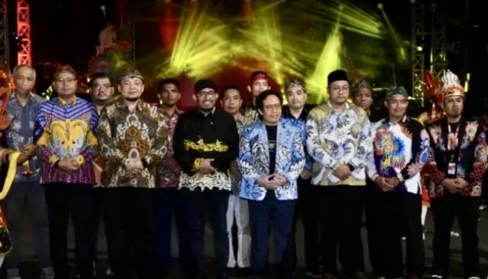 Di Tangan Bupati Fauzi, Madura Ethnic Carnival 2025 Jadi Magnet Budaya dan Ekonomi Kreatif