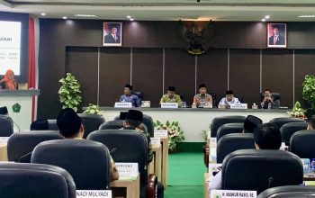 Sah, Seluruh Fraksi di DPRD Pamekasan Setujui Raperda tentang P-APBD 2025