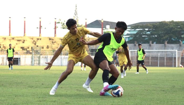 Jajal Kekuatan Tim, Tim Akademi U-20 Latihan Bareng Madura United