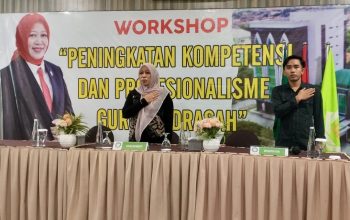 Hj. Ansari Ajak Guru Tanamkan Nilai Moderasi Beragama Pada Siswa