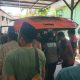 TERIDENTIFIKASI: Mayat laki-laki yang ditemukan di Branta Pesisir saat tiba di RSUD Smart Pamekasan, Jum’at (10/10/25)