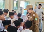 Pastikan Aman dan Bergizi, Bupati Pamekasan Nikmati MBG Bersama Siswa di Sekolah