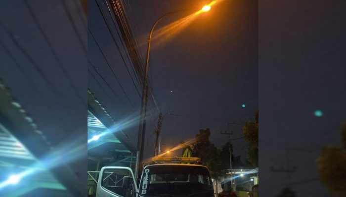 Pastikan Keselamatan Pengguna Jalan, Dishub Pamekasan Gencarkan Perbaikan 700 Titik PJU Rusak