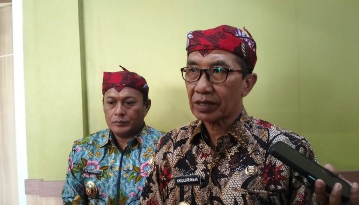 Bupati Pamekasan Kaji Penerapan Bahasa Daerah dan Seragam Batik Bagi Siswa