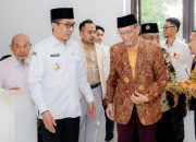 Ramah dan Saling Menghormati dalam Keseharian, Ternyata Bupati KH. Khalilurrahman Teladani Sikap Rasulullah