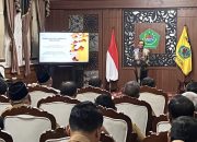 Mahfud MD Tekankan Penegakan Hukum dalam Orasi Kebangsaan di Depan Pejabat Tinggi Pamekasan