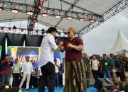 Disambut Ribuan Fans, Konser Kedatangan Valen DA7 di Pamekasan Hasilkan Donasi Rp1,1 M untuk Aceh dan Sumatera