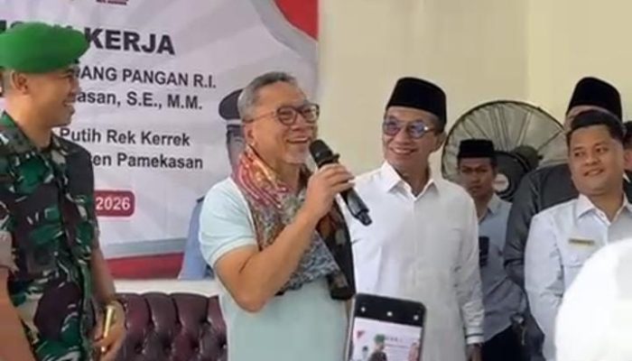 Kunjungi KDKMP Rek Kerrek Pamekasan, Zulhas : Koperasi Bisa Jadi Pusat Ekonomi Desa