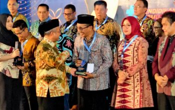 Bupati Pamekasan Raih Penghargaan Nasional Bidang Pendidikan
