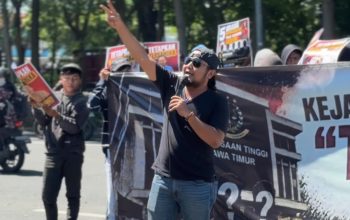 Gelar Aksi, Jaka Jatim Tuntut Kejati Tuntaskan Kasus Korupsi