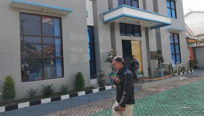 Perangkat Desa Merangkap Petugas Sensus Ekonomi Pamekasan Dipersoalkan