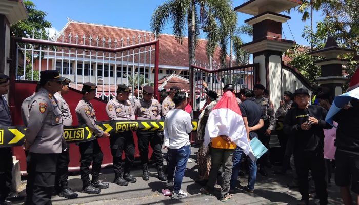 Lemahnya Pengawasan Dinilai Jadi Pemicu Kelangkaan BBM Bersubsidi di Pamekasan