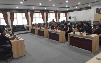Jangan Jual Murah ! DPRD Dukung Petani Garam Lawan Tata Niaga Kacau
