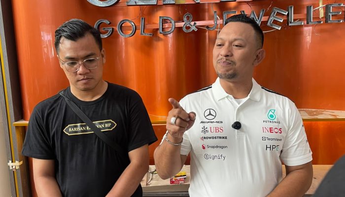 Direktur Central 88 Gold and Jewellery Donasikan 100 Persen Keuntungan untuk Yatim dan Duafa