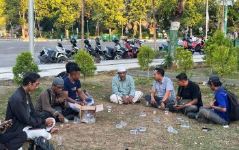Jurnalis Pamekasan Gelar Doa Bersama untuk 5 Jurnalis dan 3 Kru Hilang di Anak Krakatau