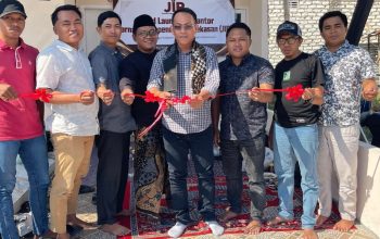Kantor JIP Pamekasan Diresmikan, Ribut Baidi Dorong Sinergi Jurnalis dan Advokat