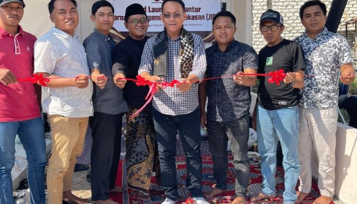 Kantor JIP Pamekasan Diresmikan, Ribut Baidi Dorong Sinergi Jurnalis dan Advokat