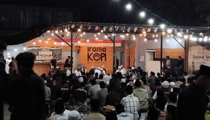 Sholawat Menggema di Irama Cafe, Maulid Nabi Jadi Momentum Perkuat Cinta Generasi Muda