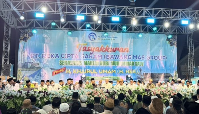 Gandeng Gus Kautsar, PT Reka Cipta Garam Gelar Tasyakuran dan Maulid di Pademawu