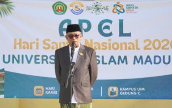 Pimpin Apel Hari Santri di Kampus Pascasarjana, Rektor UIM: Santri Adalah Fondasi Indonesia Emas